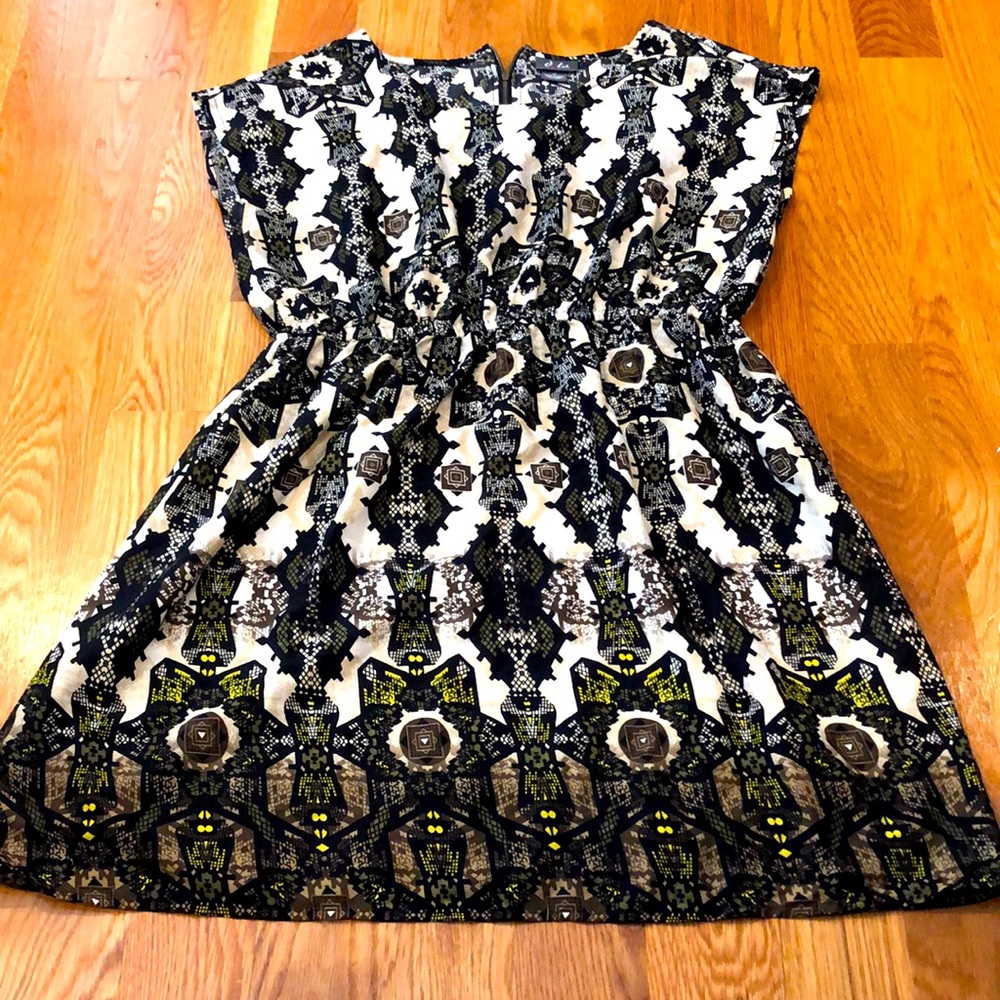 Baby doll summer work dress. Earth ton colors